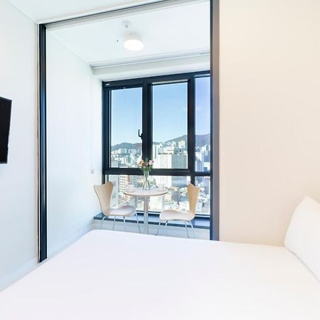 From H Reposant Hotel Busnan Seomyeon Busan Dış mekan fotoğraf