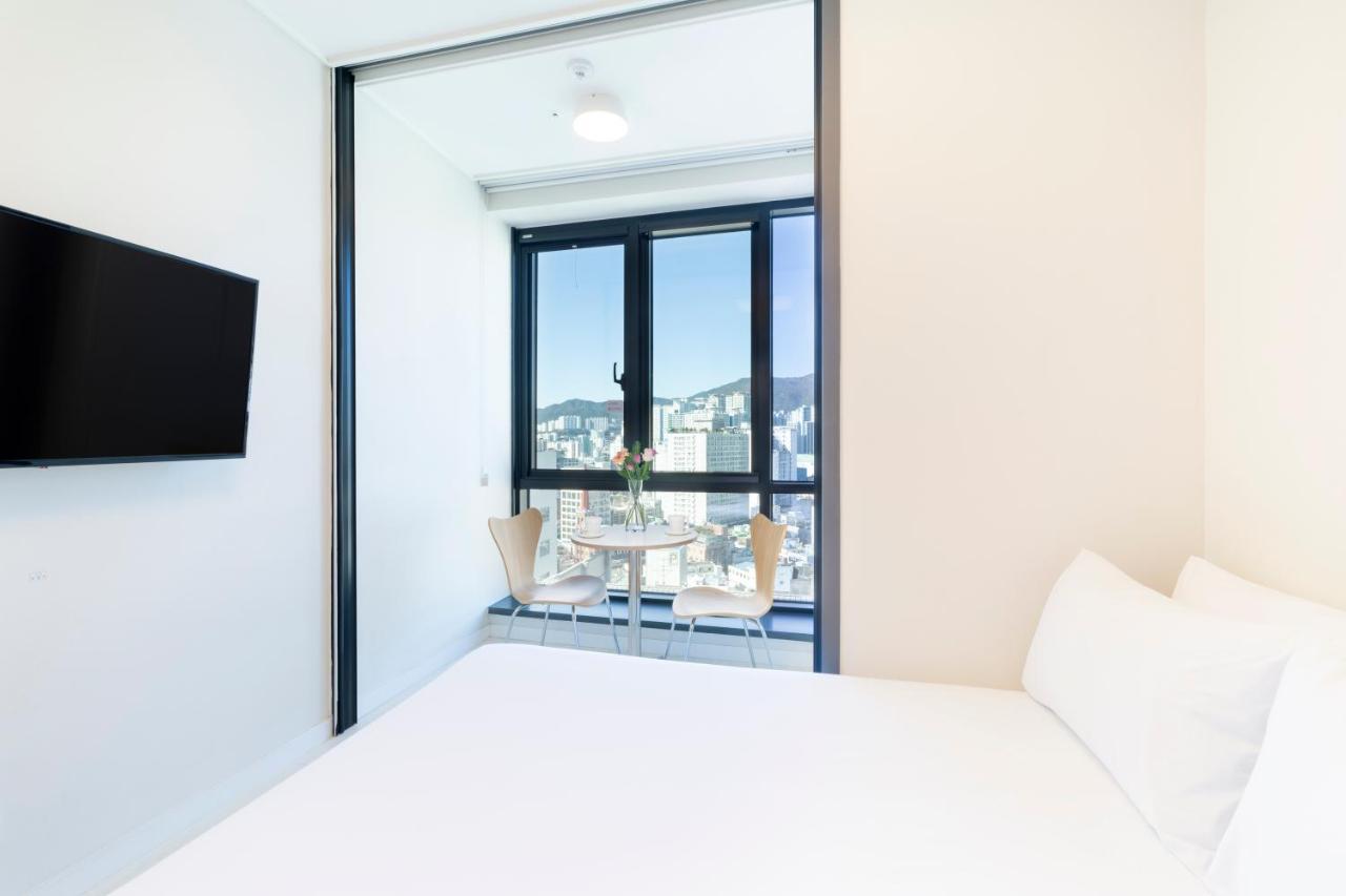From H Reposant Hotel Busnan Seomyeon Busan Dış mekan fotoğraf