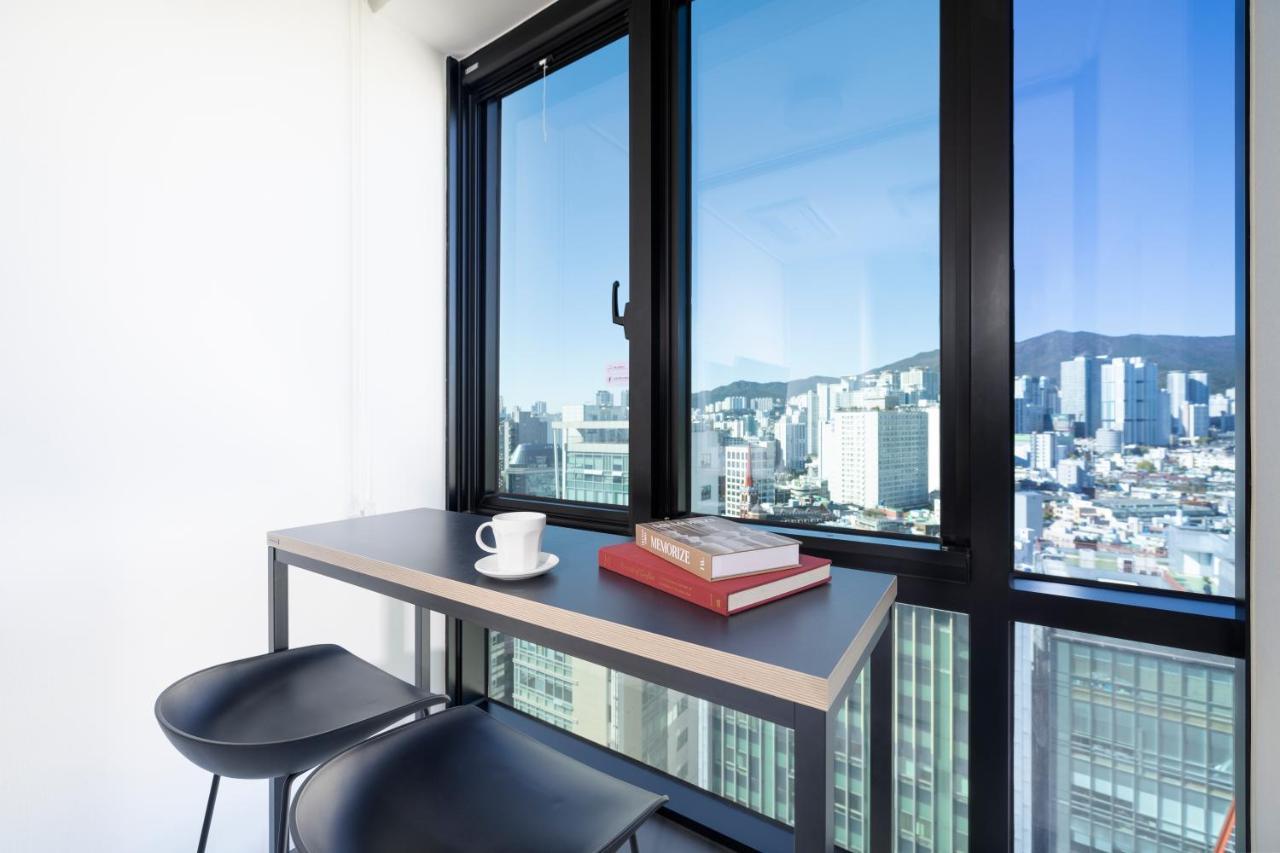 From H Reposant Hotel Busnan Seomyeon Busan Dış mekan fotoğraf